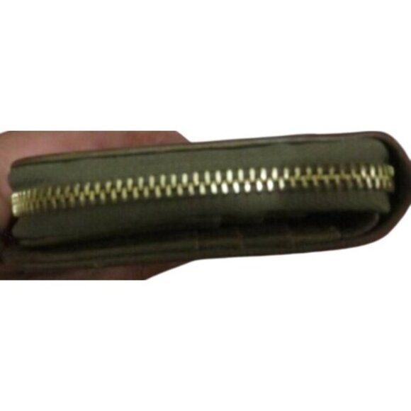 CHLOE Vintage Trifold Wallet in gorgeous Olive Green in dustbag - Picture 5 of 9